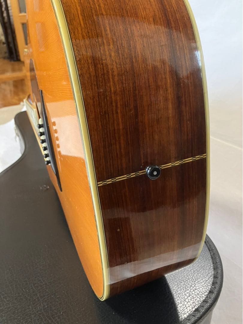 ぴなた様。アコースティックギター Morris W30 ジャパンビンテージ