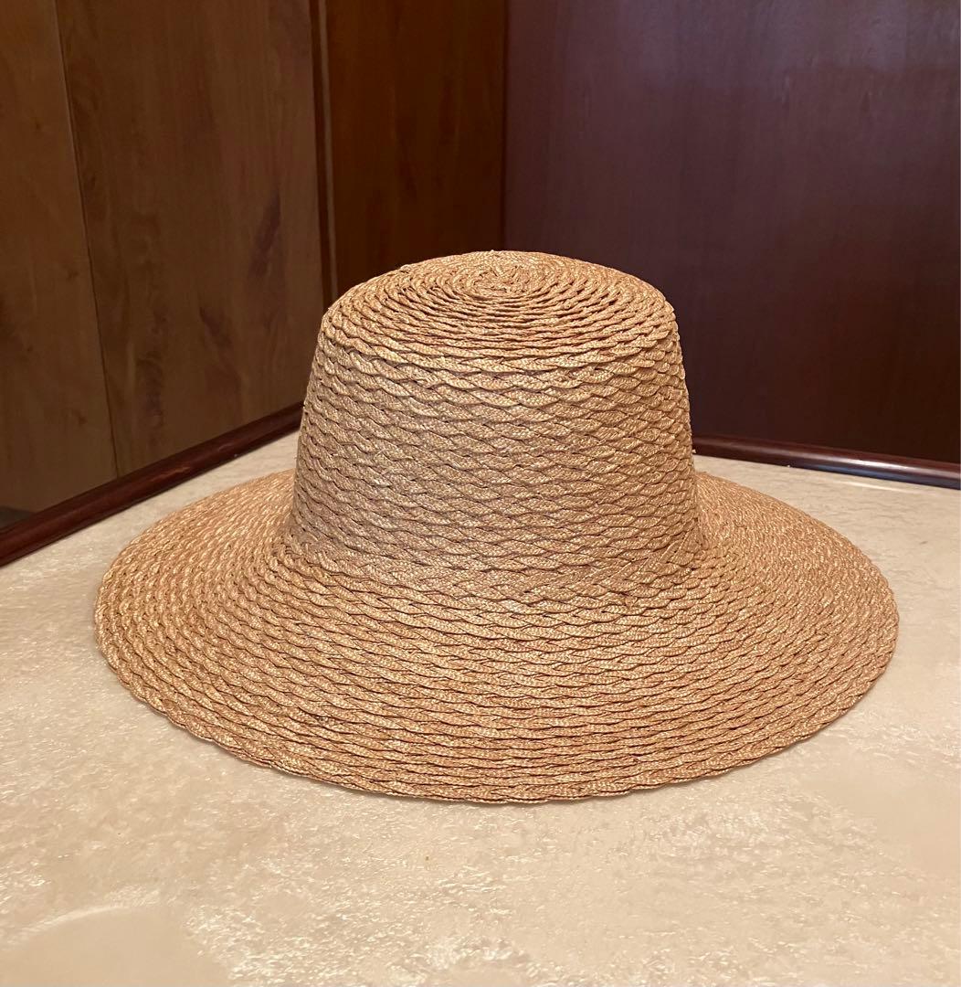 točit (トチエット) つば広ハット