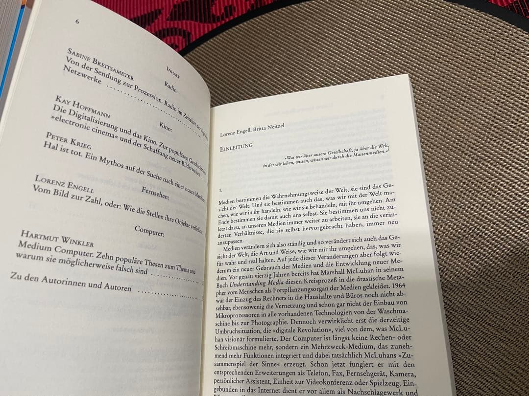 洋書 Das Gesicht der Welt