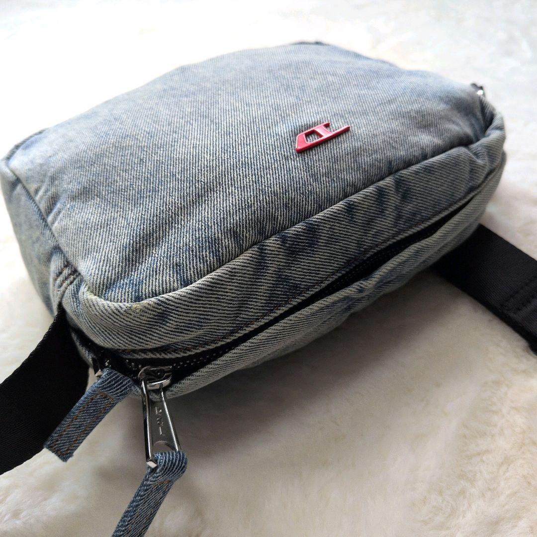 【極美品】DIESEL ディーゼル カメラバッグ ショルダーバッグ 近年モデル