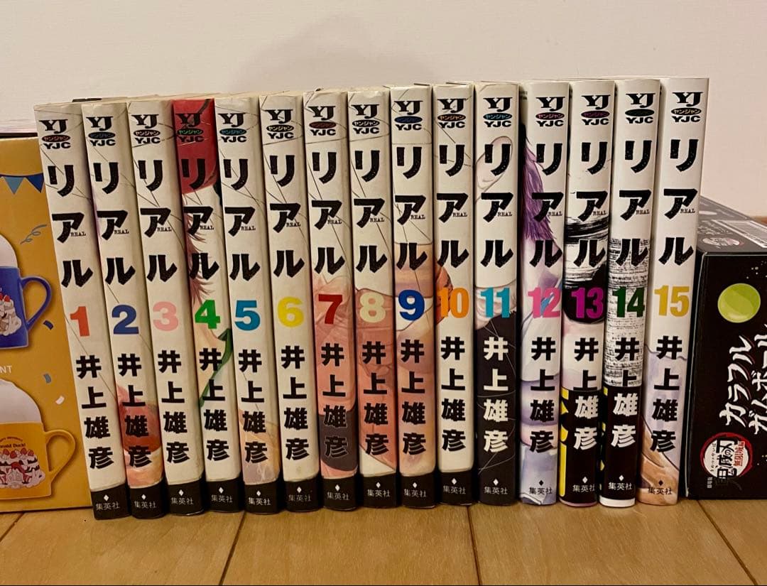 バガボンド37冊、リアル15冊、スラムダンク　完全版24冊