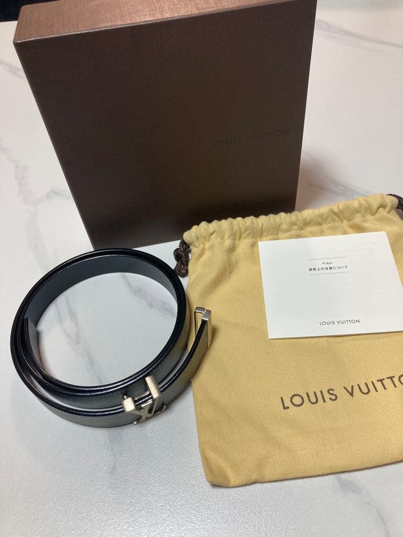 ✨️未使用✨️Louis Vuitton ベルト サンチュール LV レザー