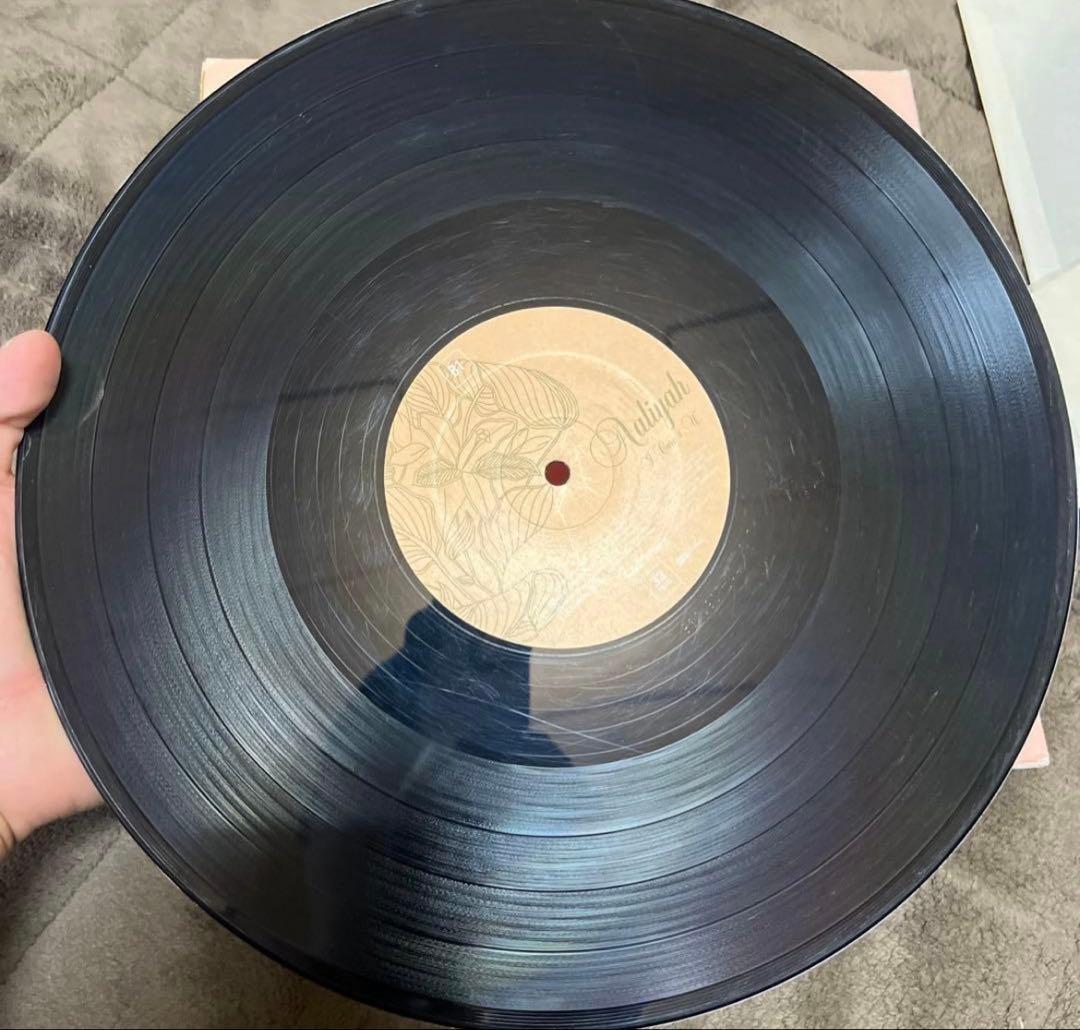 洋楽 Aaliyah / I Care 4 U