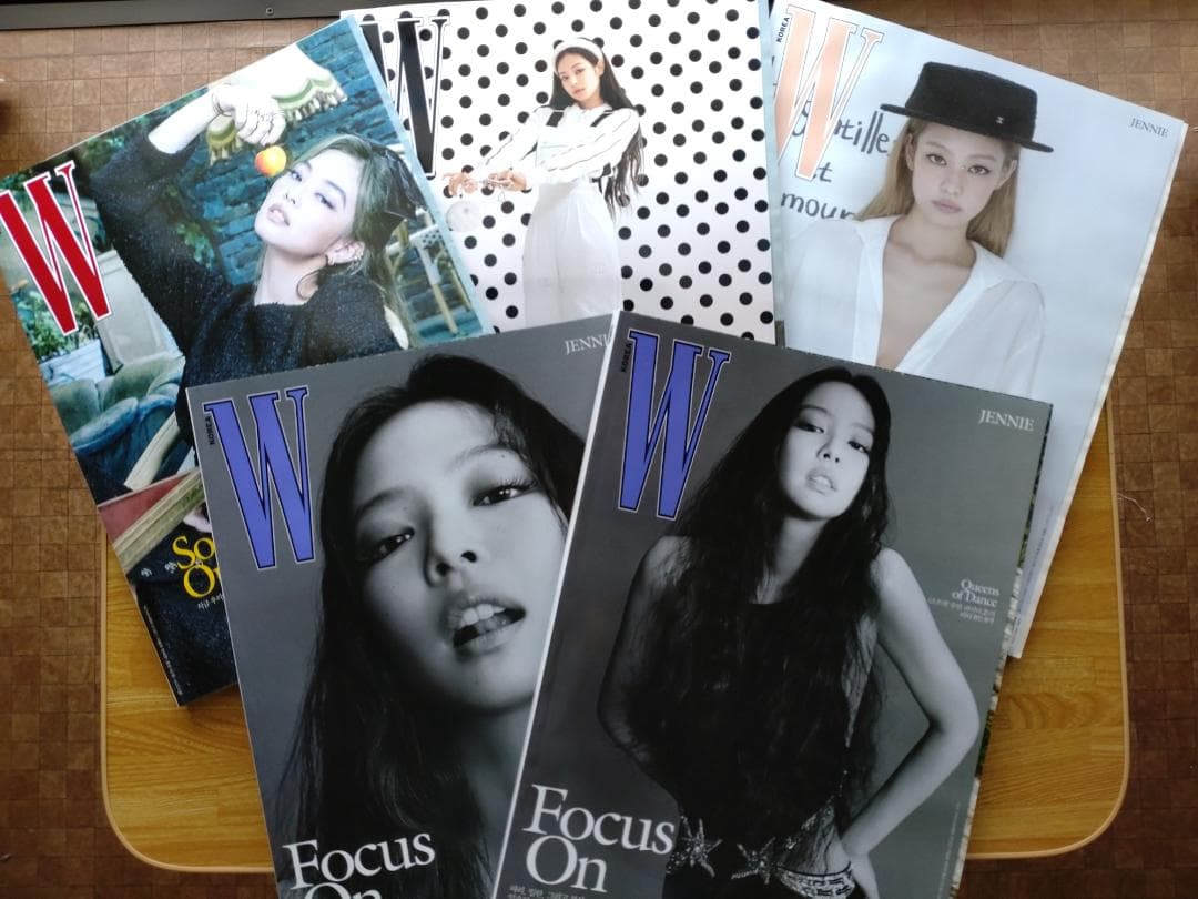W KOREA BLACKPINK JENNIE 表紙 5冊セット