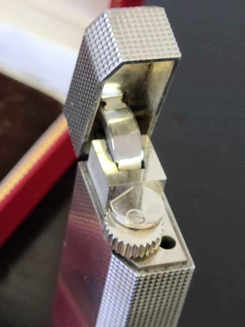 Cartier シルバーライター 専用ケース付き 五角形