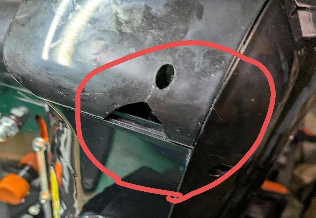 使用品 電動除雪機 専用バッテリー2個+専用充電器付き 除雪機 折りたたみ式