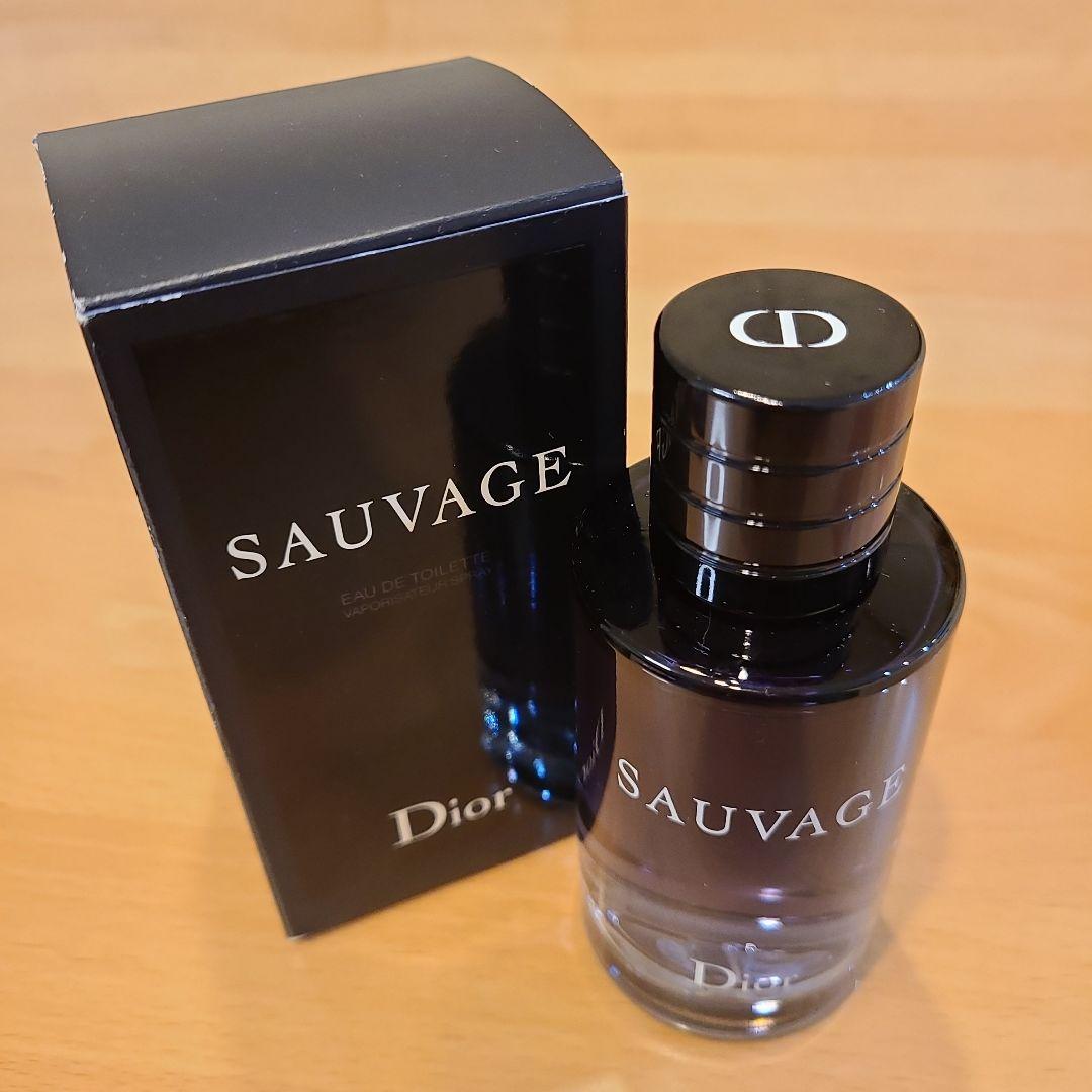 Dior　SAUVAGE　オードトワレ　100ml　おまけ付き