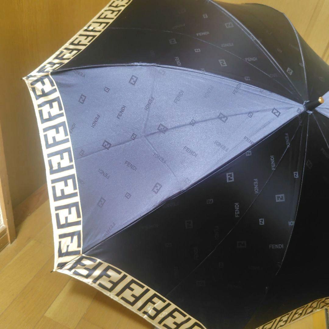 【未使用タグ付き】 FENDI フェンディ 折りたたみ傘 ズッカ柄 　タグ付き