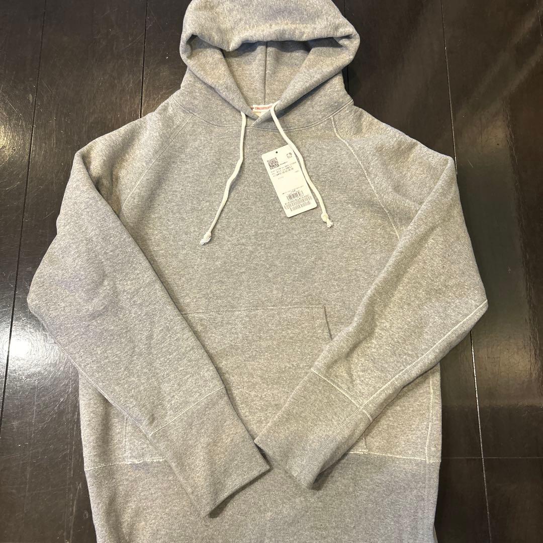 【新品】タグあり　ドレステリア　デキシー吊裏毛パーカーLサイズ
