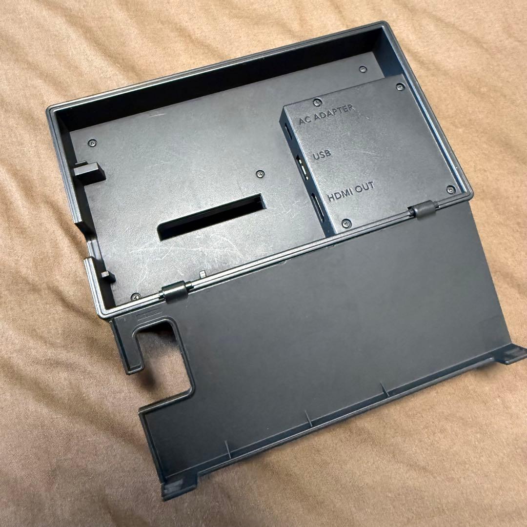 Nintendo Switch【SDカード512GB・専用バッグ付き】