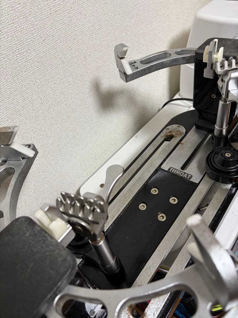 テニス　ガット張り機　ストリングマシン　電動式　工具付き
