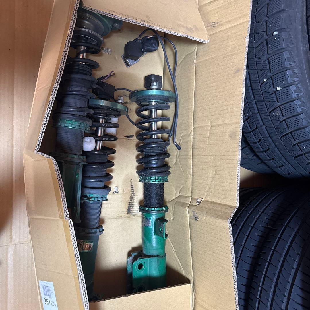 に*う様 MR-S ZZW30 テイン車高調