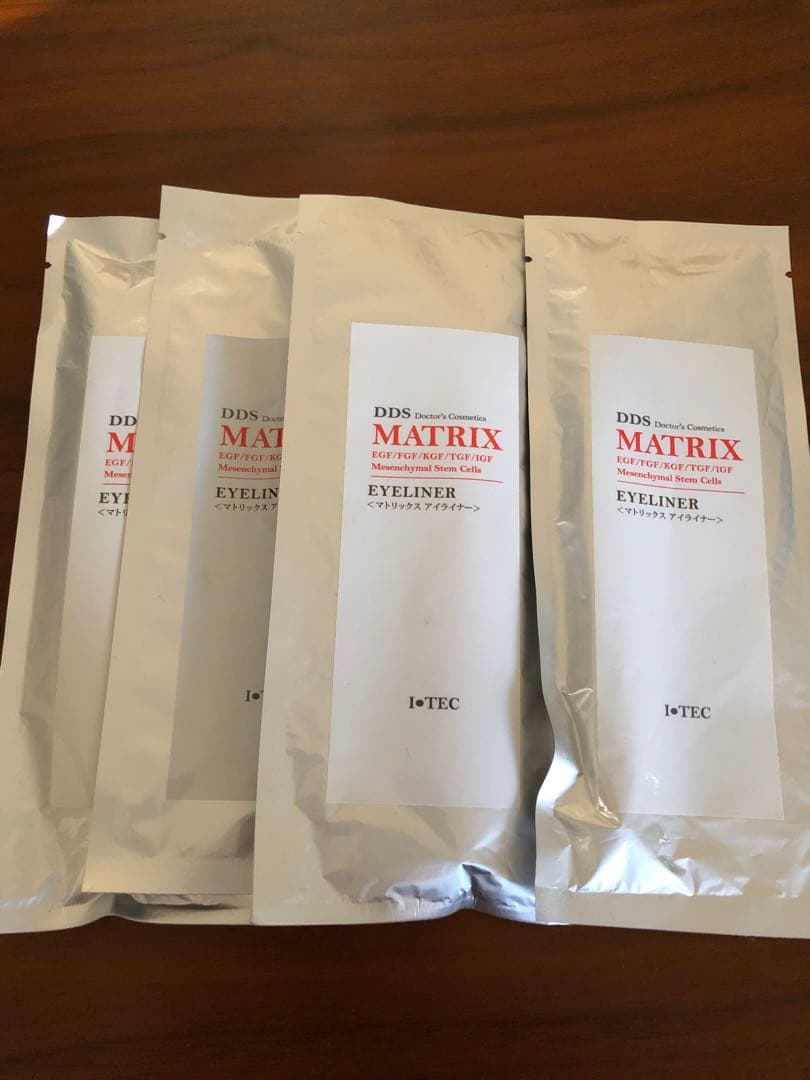 DDS MATRIX EYELINER 1.5ml ✖️4 日本製