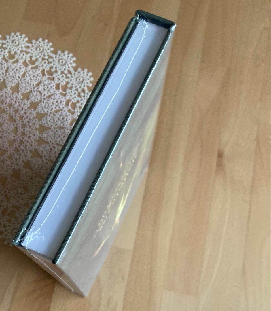 『ディオール展』公式図鑑【新品•未開封】