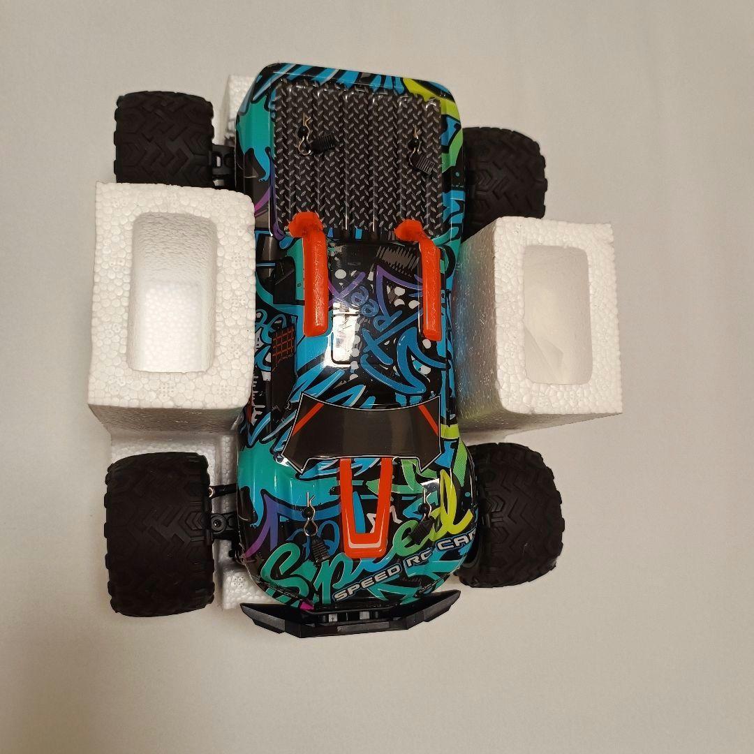 DEERC ブラシレス 001E 4WD ラジコンカー