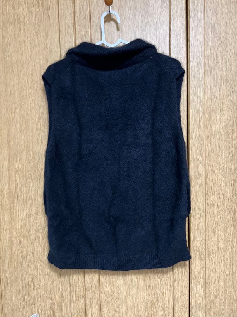 Arpege story ハーフジップFURベスト　黒