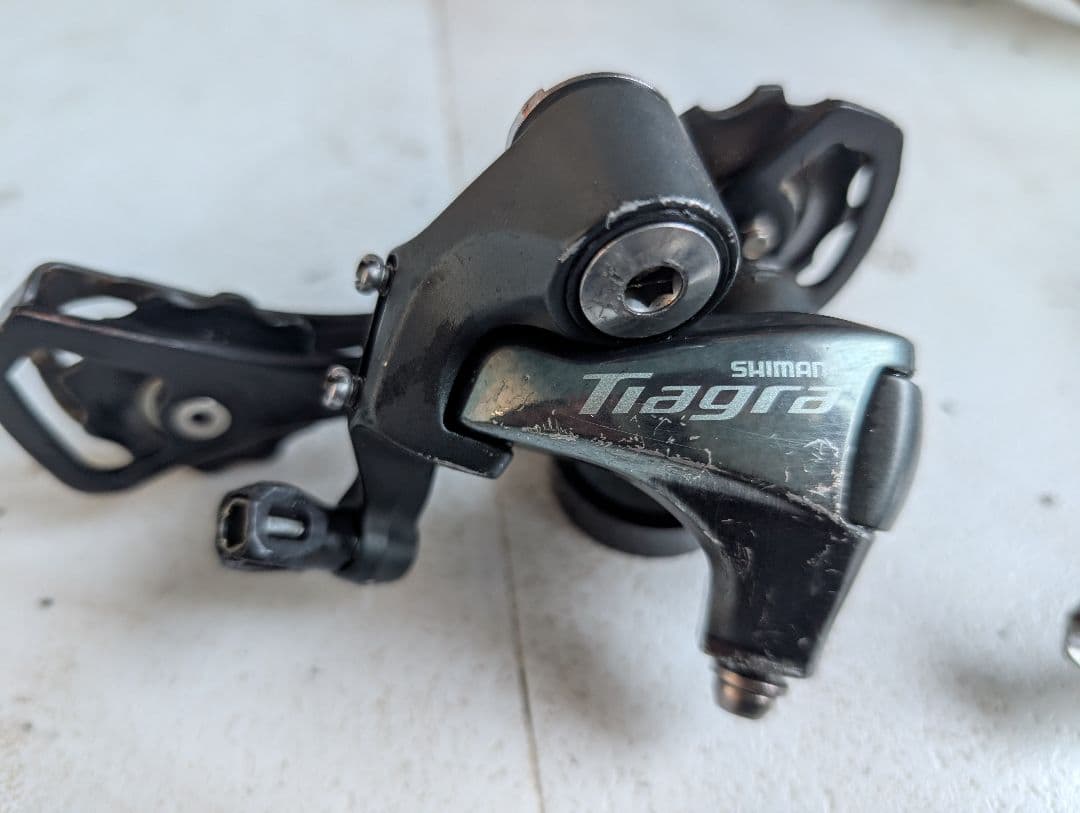 shimano tiagra 4700 10速