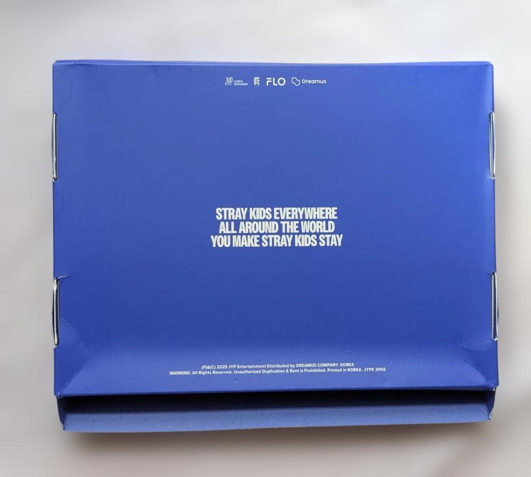 ★非売品◆サインCD◆Stray Kidsストレイキッズ◆KARMA◆国内発送