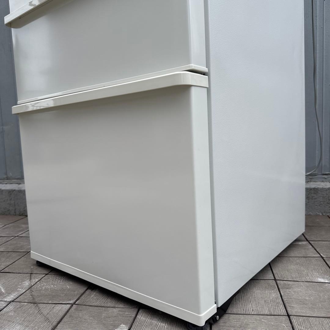美品 AQUA 4ドア冷蔵庫 355L スリムサイズ スタイリッシュデザイン