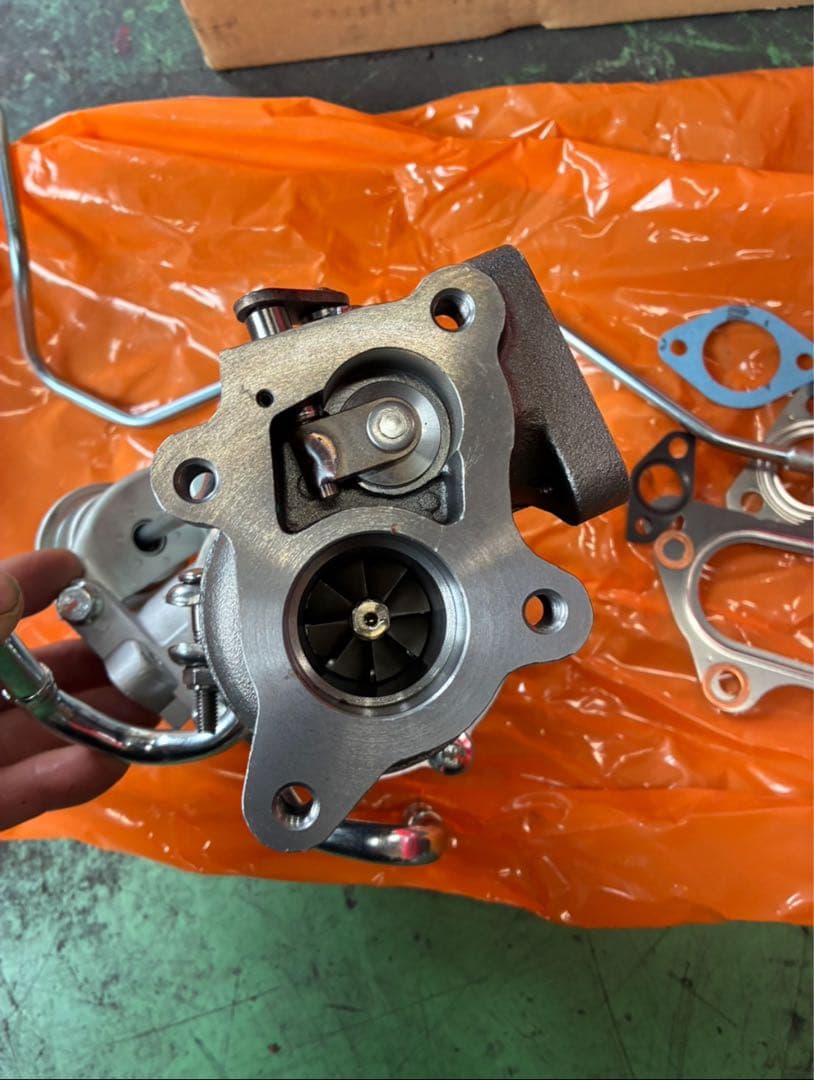 エブリイ DA64W リビルトターボタービン 未使用品ガスケットボルト類付属