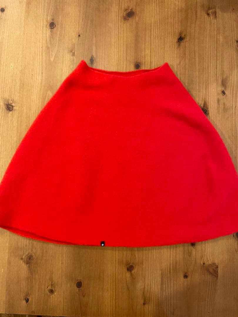 cecilie telle ポンチョ　レッド　赤