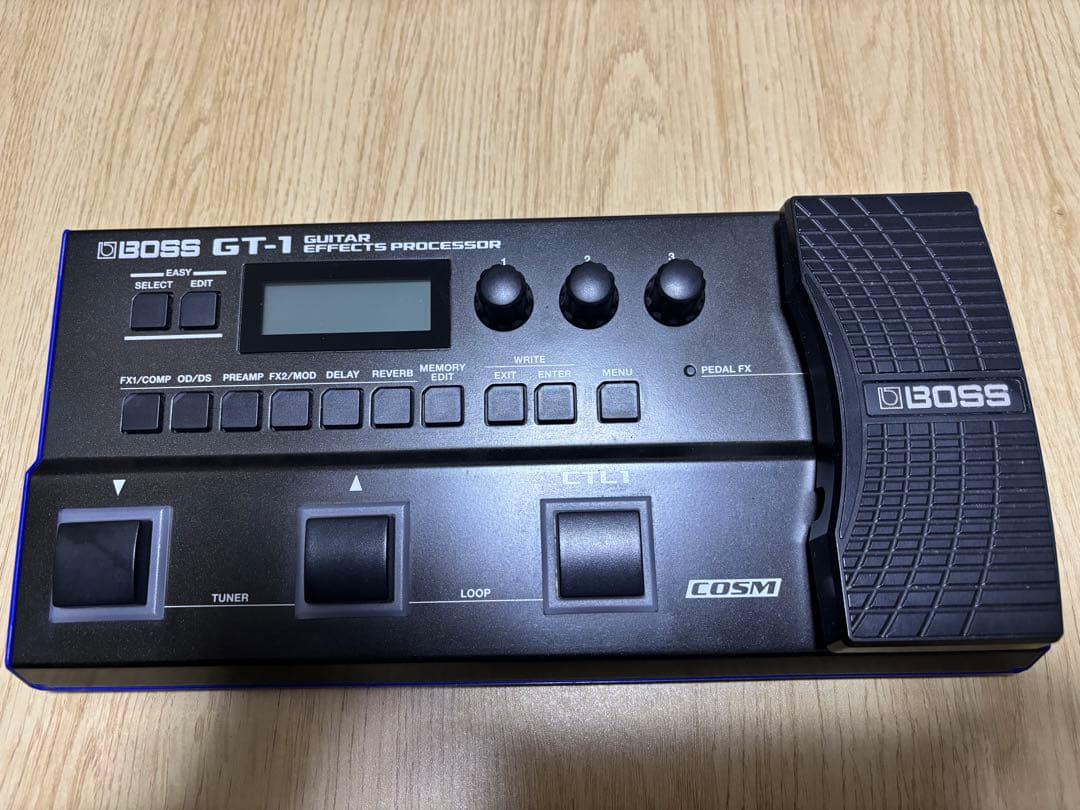 BOSS GT-1 ※取扱説明書/教科書/ACアダプタ付き