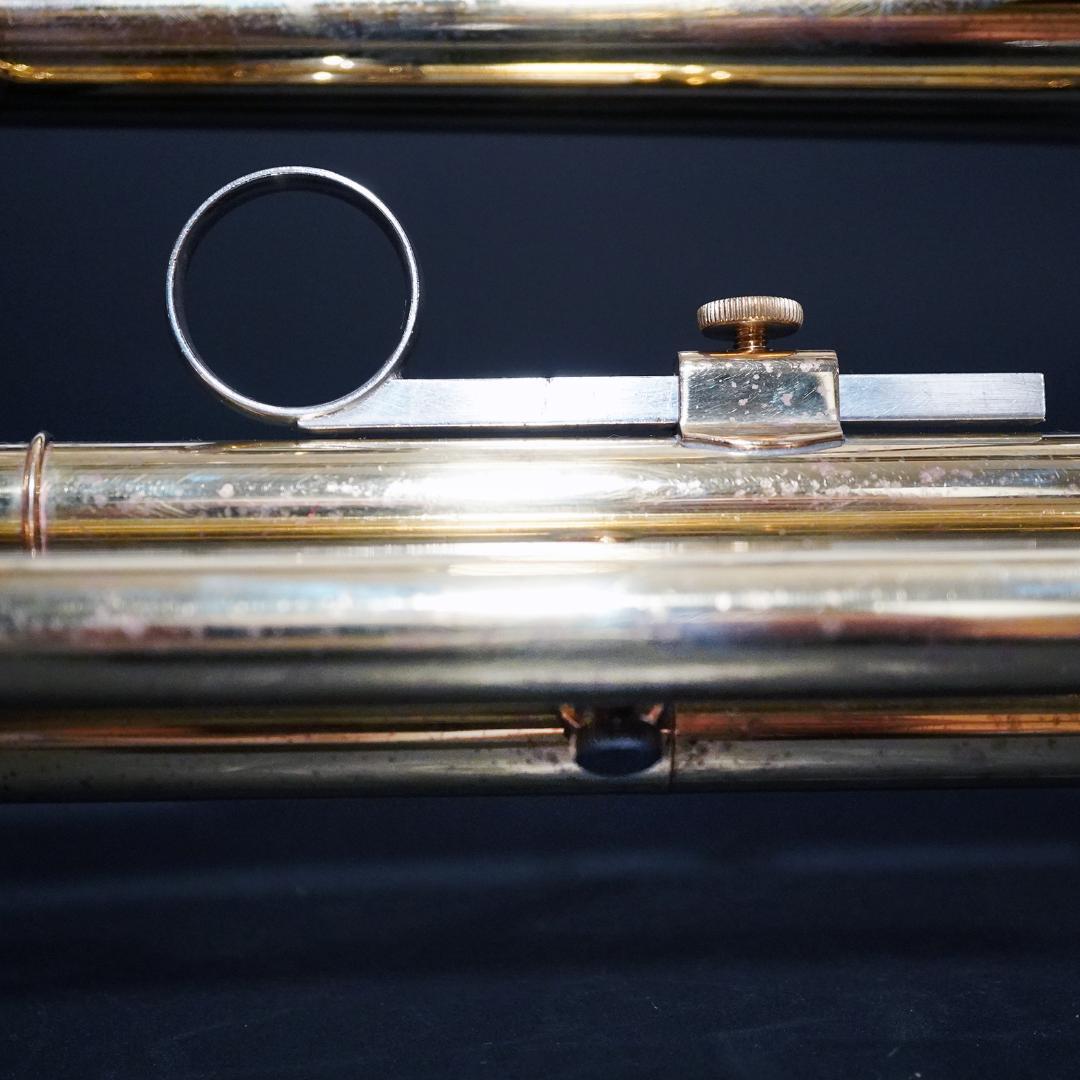 【アンラッカー】YAMAHAトランペット YTR2321／マウスピース／ケース