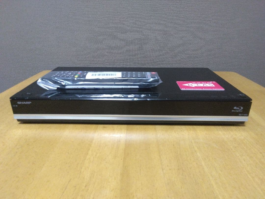 SHARP ブルーレイレコーダー T1800 3番組同時録画　　安心保証付
