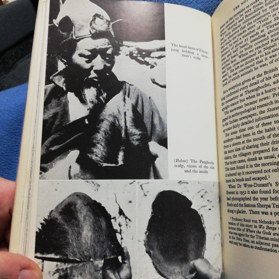 洋書 On the Track Unknown Animals/Heuvelmans