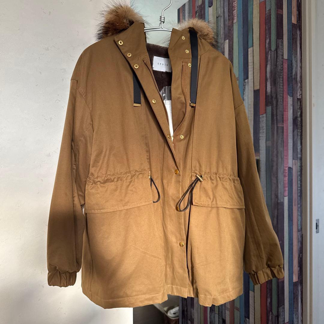 トロア　trois ファー付き　キャメル　モッズコート