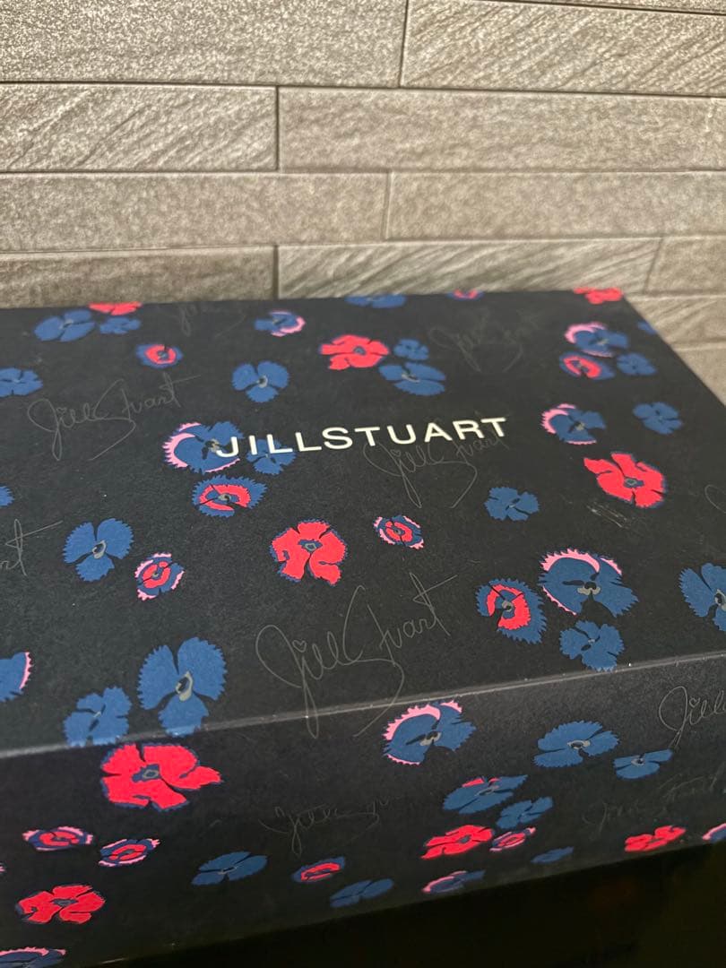 JILLSTUART ベースメイクコスメセット　ギフトBOX入り♡5点セット