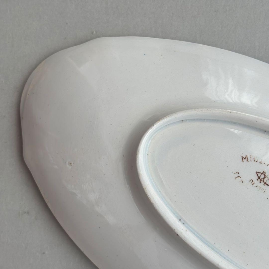 フランスアンティーク クレイユモントロー ブラウンの花模様が美しいラヴィエ