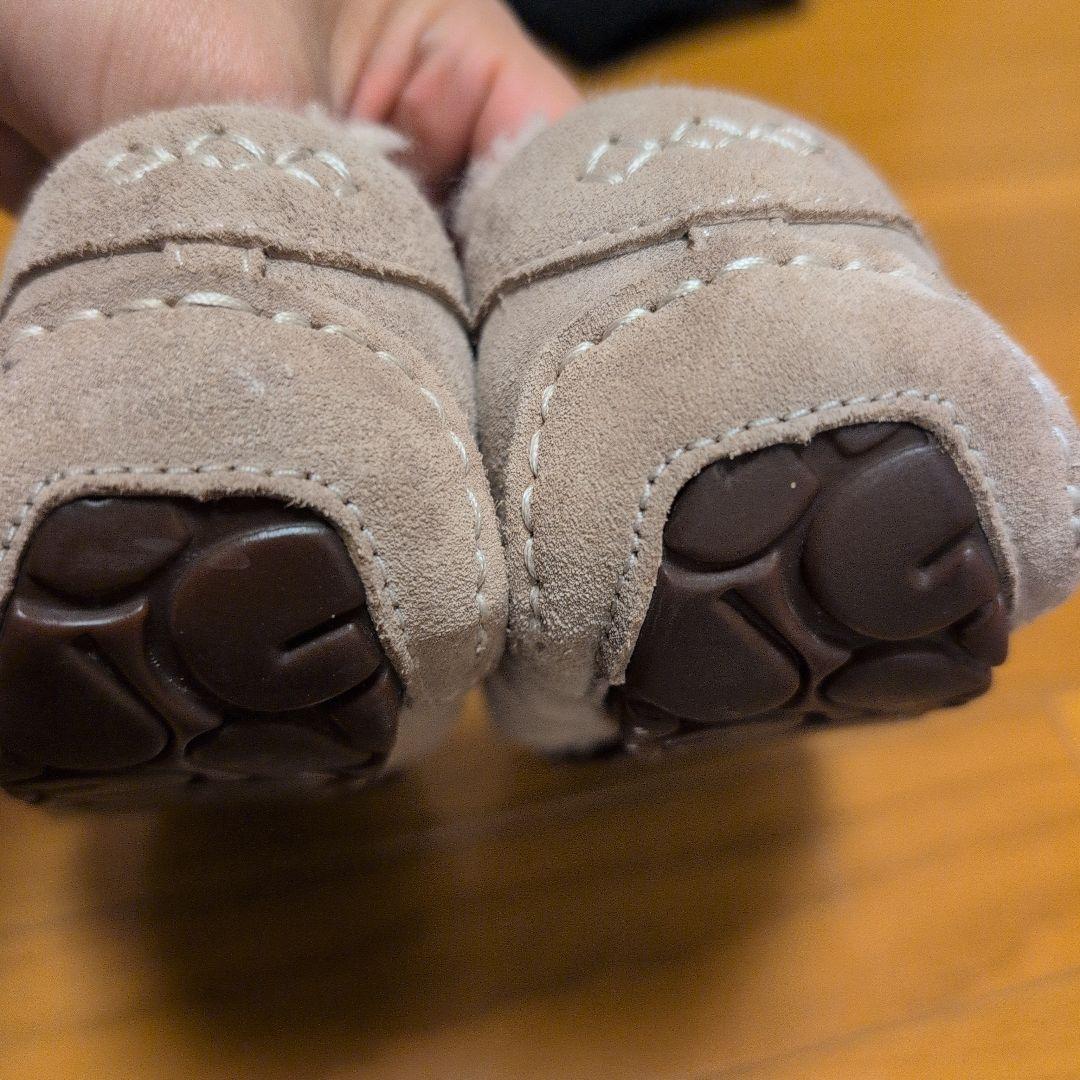 UGGアグ✩アンスレーリボン付きモカシン✩22cmベージュ✩美品