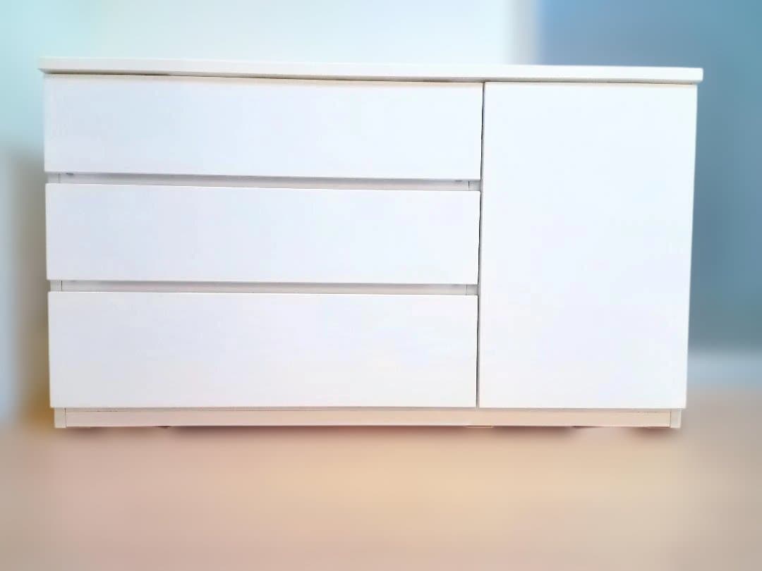 ニトリ　ローチェスト（タンス）幅 120cm x 高さ 68cm 【送料込み】