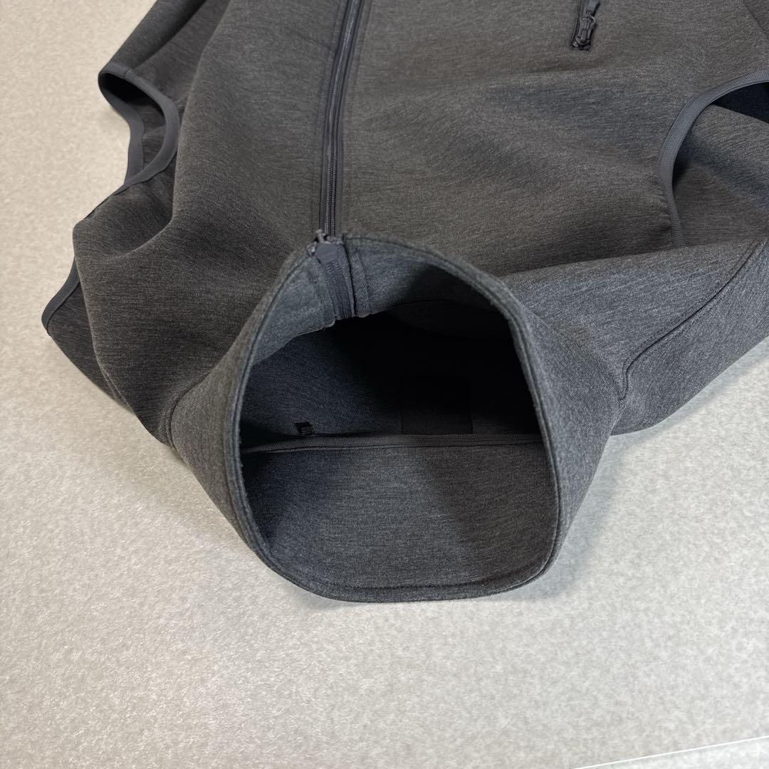 未使用級⭐️DAIWA PIER 39 現行完売品 ベスト チャコール M