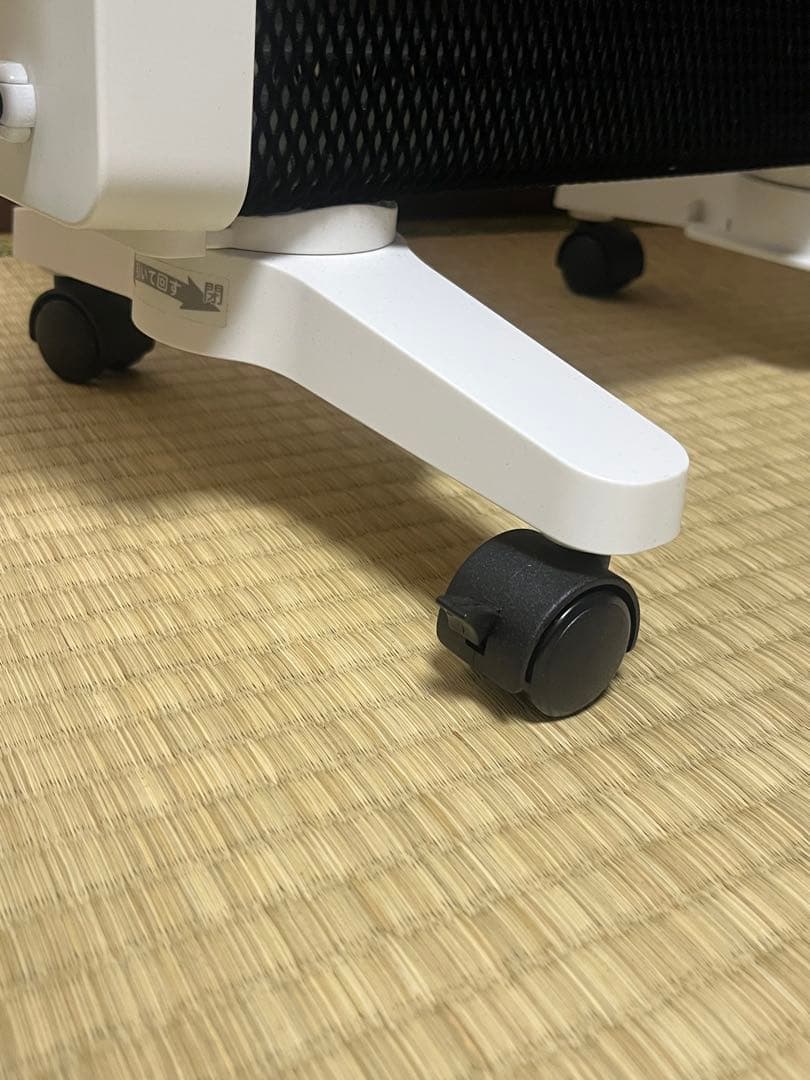 2025年製【超美品】siroca かるポカ SN-M451 電気ヒーター