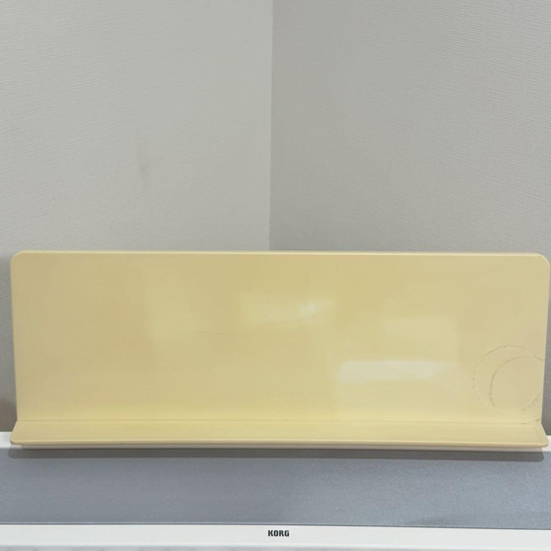 KORG 電子ピアノ B2 21年製 ホワイト スタンド付き 送料込み