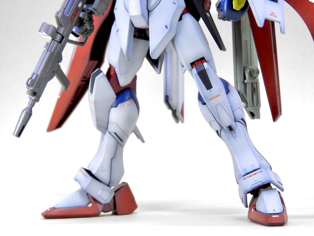 HG デスティニーガンダム SPEC Ⅱ 全塗装 / ガンプラ 完成品