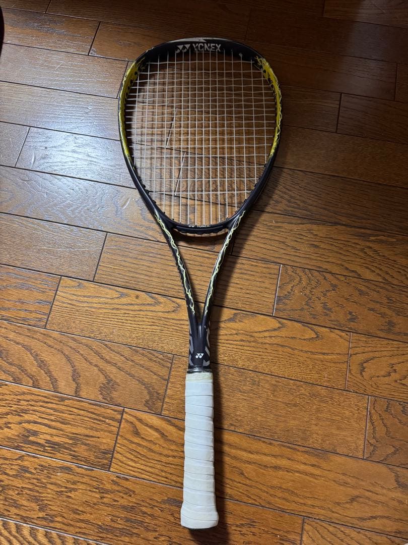 ヨネックスソフトテニスラケット　ボルトレイジ7V