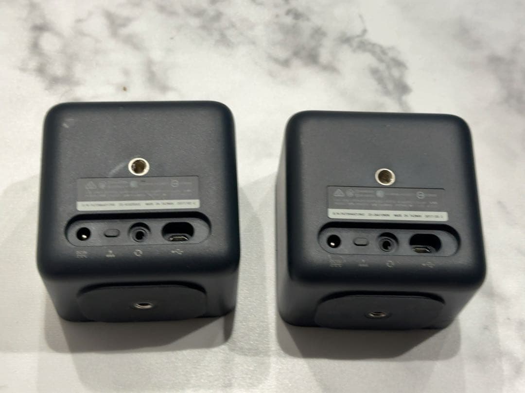 HTC viveベースステーション1.0　２個セット