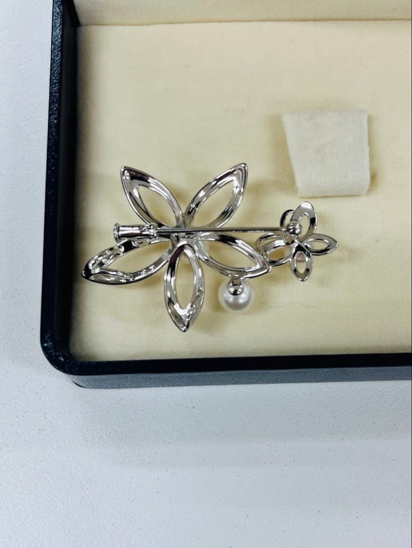TASAKI パールブローチ 田崎真珠 タサキブローチ