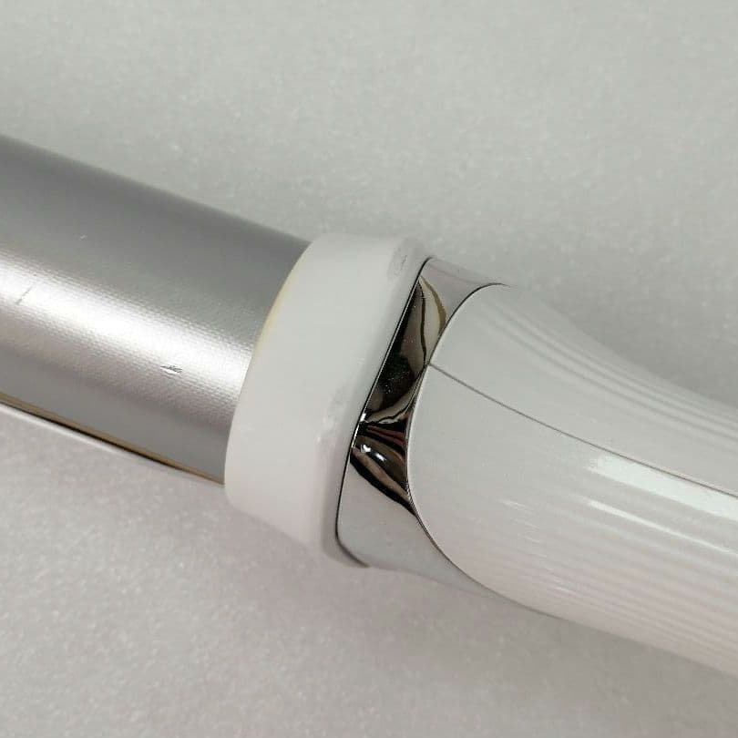 02 正規品 22年製リファ ビューテック カールアイロン　32mm　 コテ