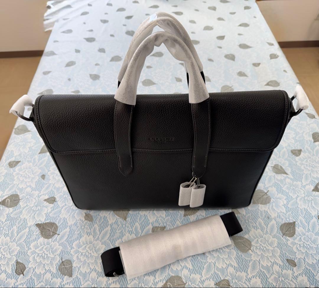 【ピコ治郎】COACHサリバントート本革黒ノートパソコン15.6㌅収納可