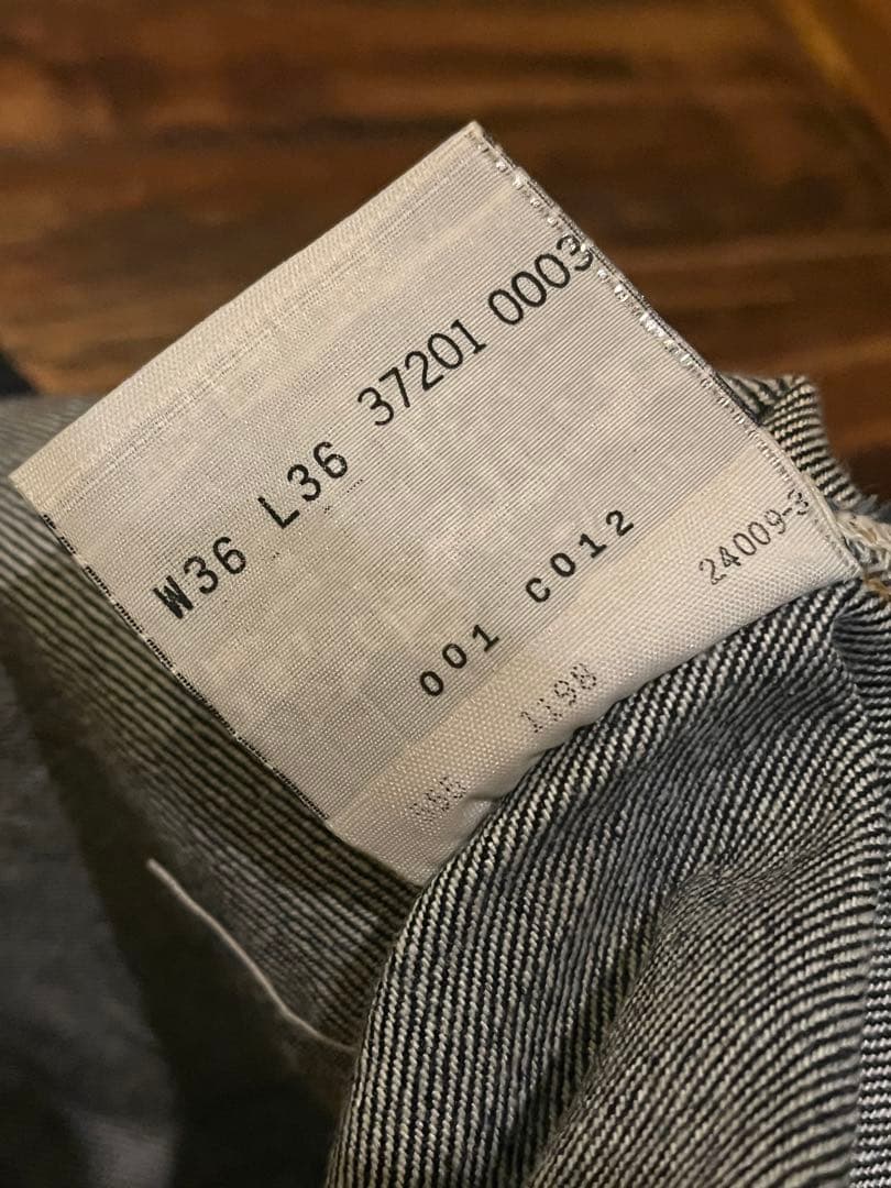 リーバイス501XXcバレンシア製1937年モデル 復刻版