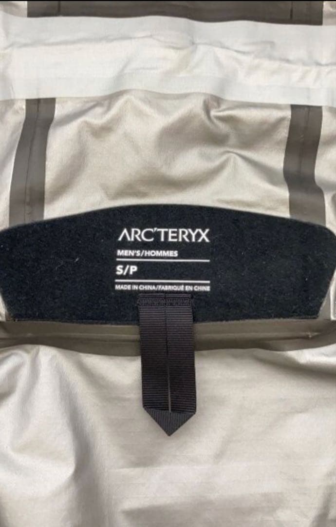 よ*〼様 限定 Arc’teryx zetaゼータ SL ジャケット ブラック