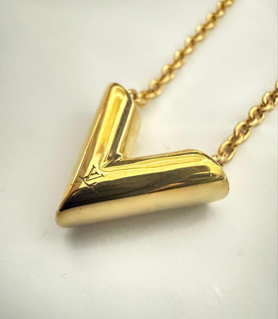 ✨美品✨ louis vuitton ネックレス エセンシャルV M61083