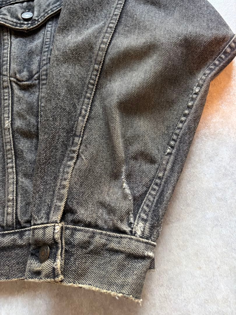 ぱ*だ様 リーバイス　70507 先染め　USA製　size M