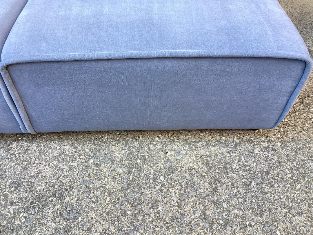 ラスト１脚　ボーコンセプト　２人掛けソファ　ブルー系　Grosso