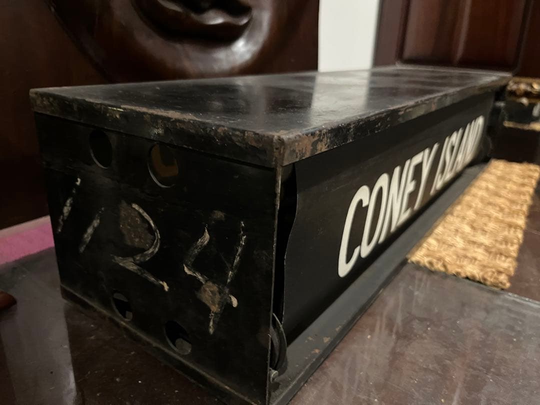 c*m様 アメリカンアンティーク　手動回転式サイン