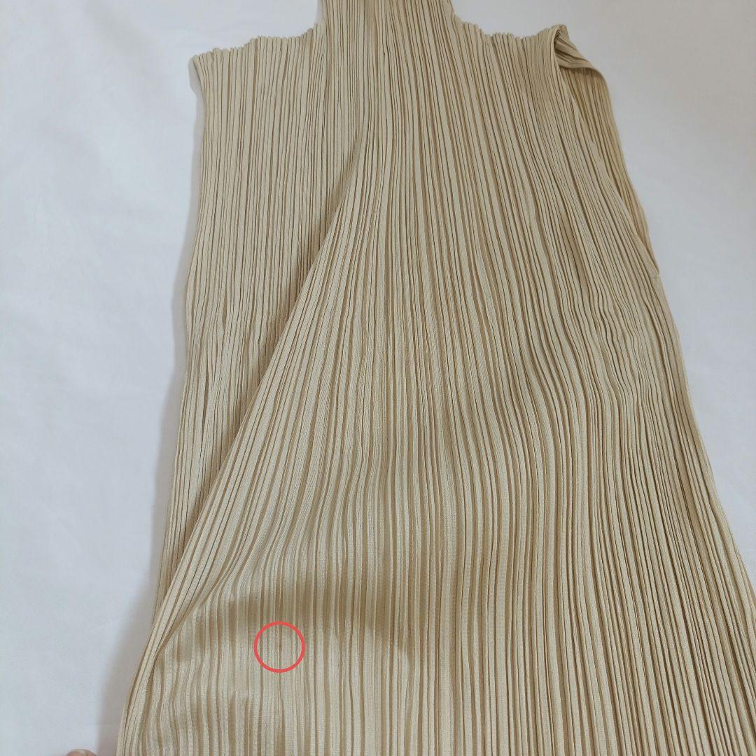 PLEATS PLEASE ベージュ ハイネック　ノースリーブ　チュニック
